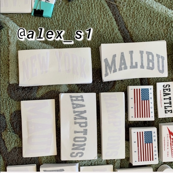 NEW 100 Brandy Melville Sticker Assortment💥 - Picture 6 of 8